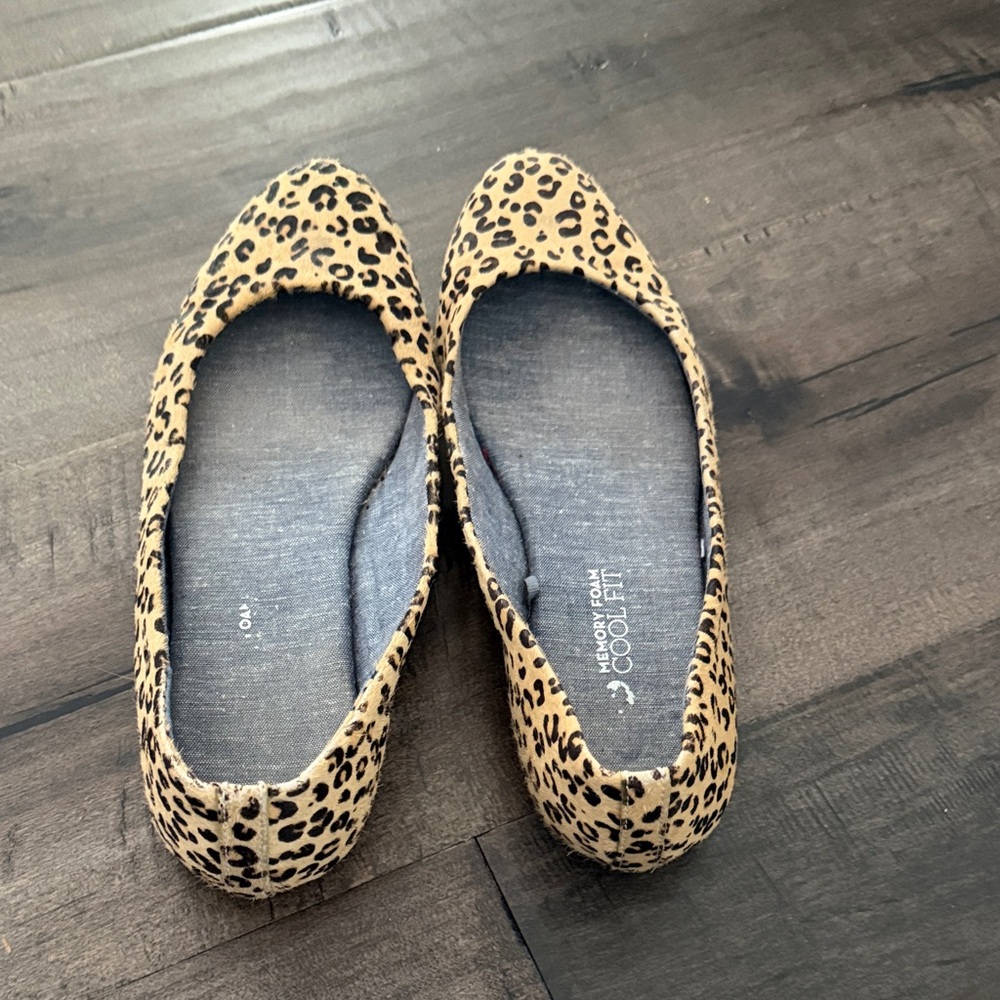 Dr. Scholl's Tan Leopard Print Flats